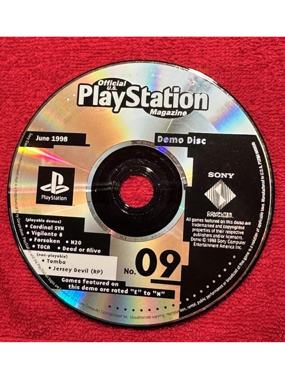 Playstation Magazine Demo Disc # 09 June 1998 WCW Nitro Hot Shots Golf One